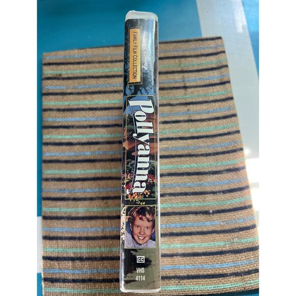 Walt Disney’s Pollyanna 1996 Vintage VHS Tape – Clamshell Case – Pre-Loved - Picture 3 of 8